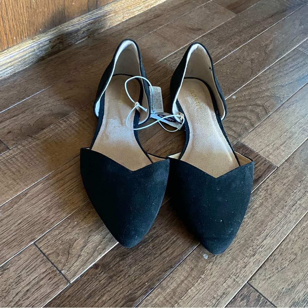 Old Navy Black Pointed D'Orsay Flats